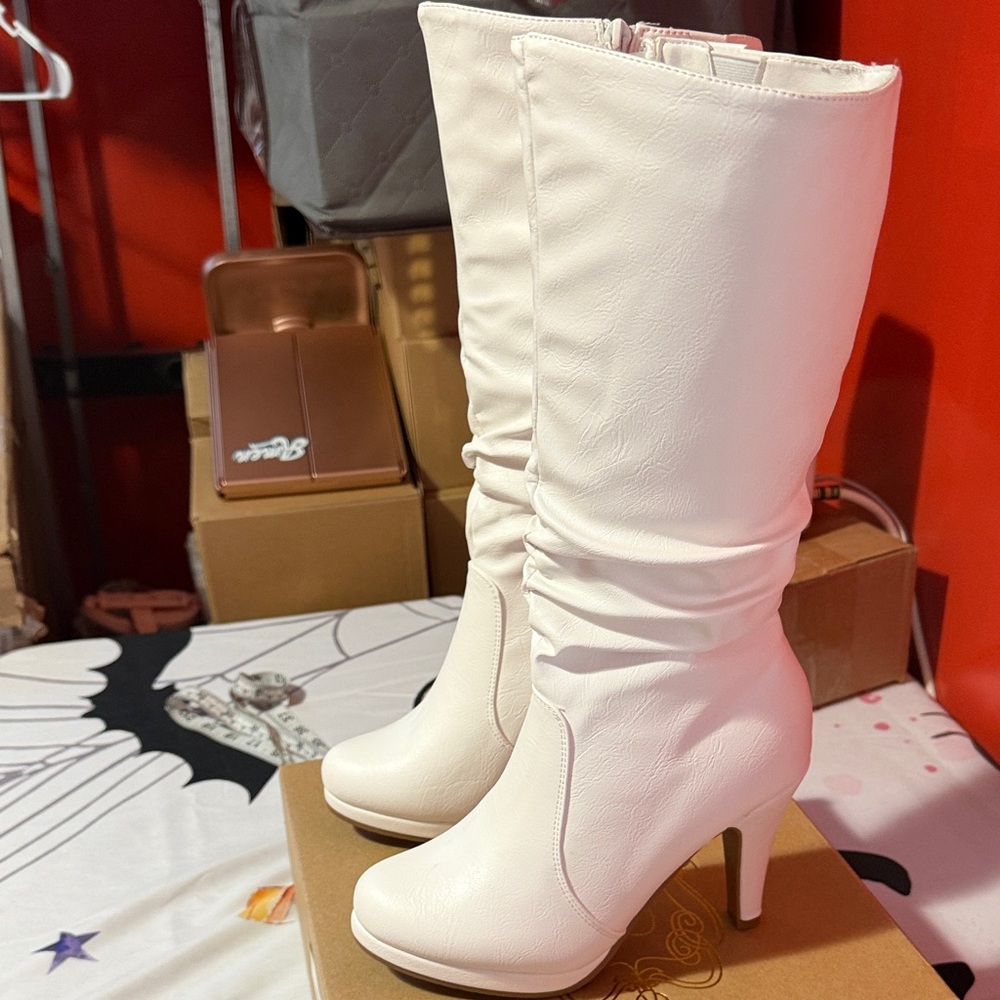 Wild White Knee‑High Stiletto Boots Women’s 5.5 | 3.5” Heel | New With Box - Picture 2 of 10